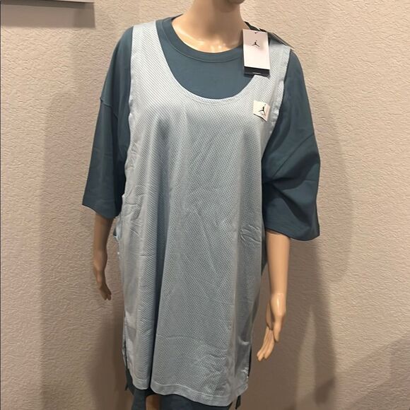 Nwt Jordan Women's Midi Dress in dark Teal and Light teal - Picture 6 of 9